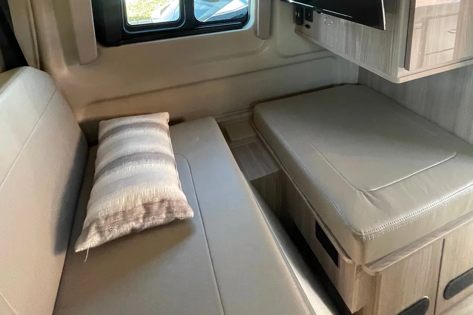 Thor Motor Coach 2022Class