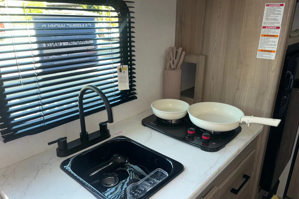 Jr's Keystone Coleman Travel Trailer