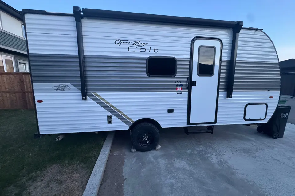 lindsey's Highland Ridge RV 177bh Travel Trailer