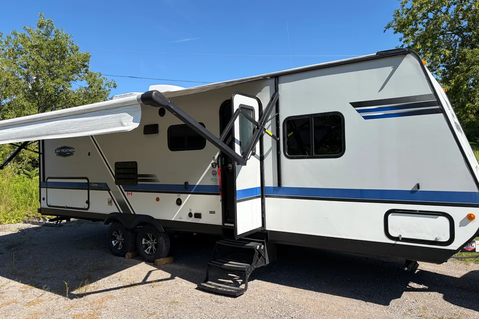 Jayco Jay Feather Travel Trailer