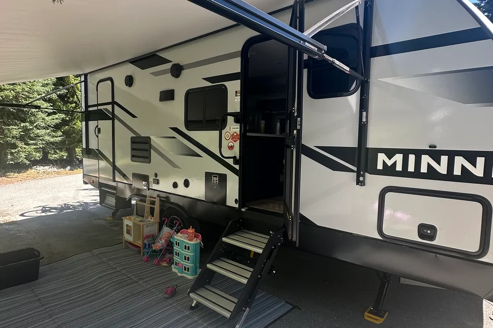 23 Foot Travel Trailer, Bunkbeds! Fully equipt !