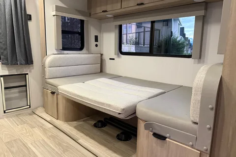 23 Foot Travel Trailer, Bunkbeds! Fully equipt !