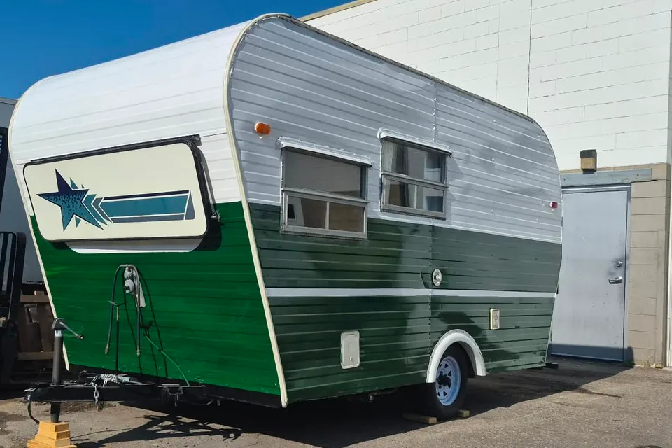 1959' Henslee Vintage Trailer