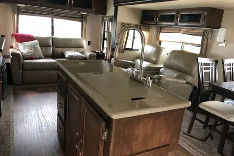 Cottage on Wheels