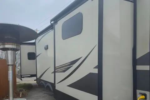 Forest River 8336bh Travel Trailer