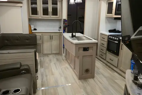 Forest River 8336bh Travel Trailer