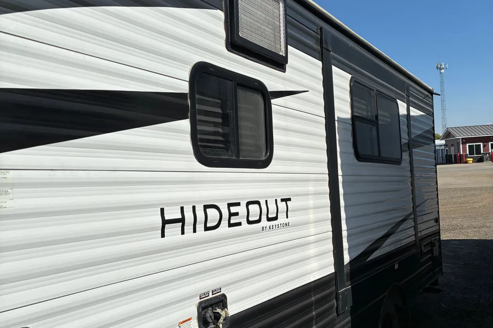 Phong's Forest River BH170 Travel Trailer