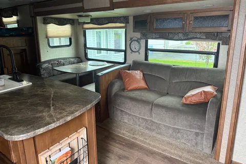 Beckley’s Hideaway 🏕️