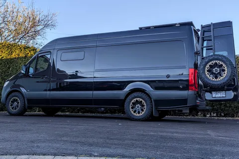 Mobile Cyclist Headquarters