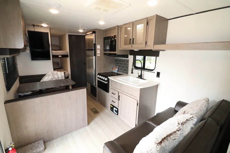 2021 Hideout 262BH Family Lux Bunkhouse Camper
