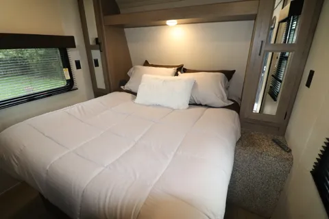 2021 Hideout 262BH Family Lux Bunkhouse Camper