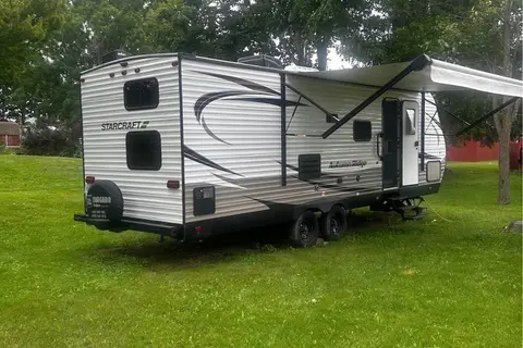 Derrick's Starcraft Autumn Ridge Travel Trailer