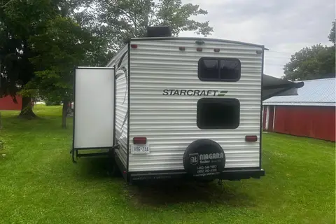 Derrick's Starcraft Autumn Ridge Travel Trailer