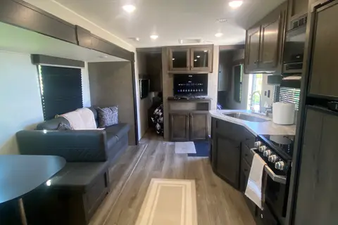 Derrick's Starcraft Autumn Ridge Travel Trailer