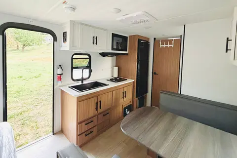 Keystone Passport Classic (170BH) Travel Trailer