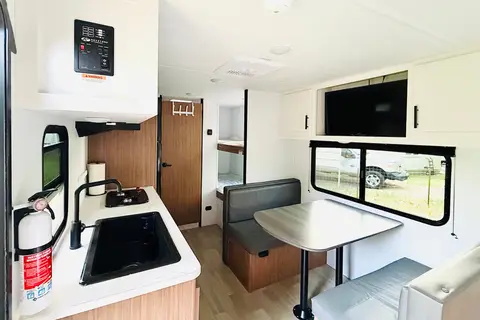 Keystone Passport Classic (170BH) Travel Trailer