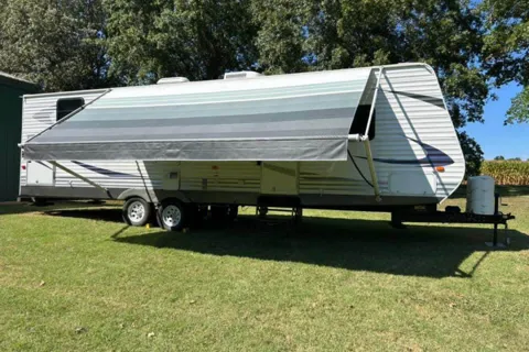 Brad's Palomino Puma 33FQSS Travel Trailer