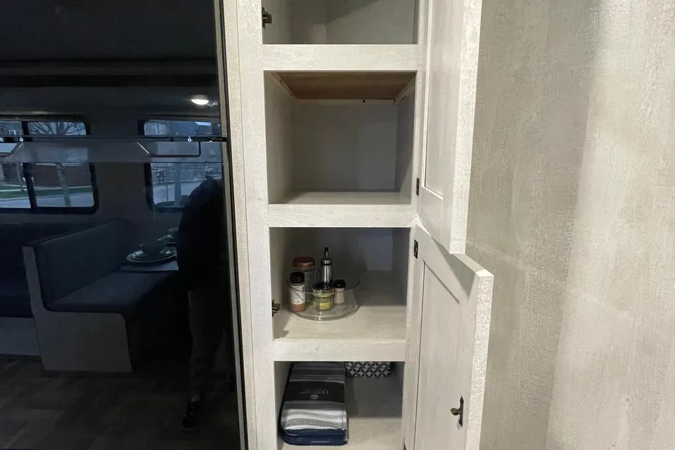 Neighbor's Grand River 270BHSN Northern Edition Travel Trailer