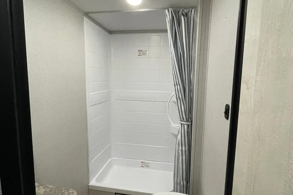 Neighbor's Grand River 270BHSN Northern Edition Travel Trailer