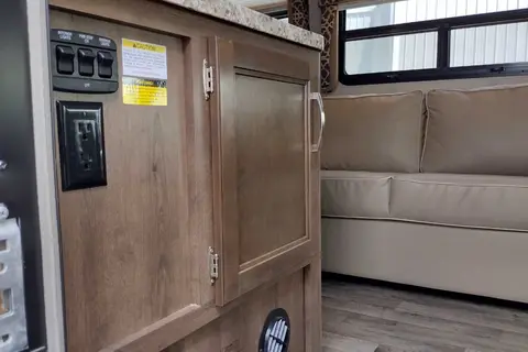 Like NEW Jayco RedHawk Ready for your Next Family Adventure 