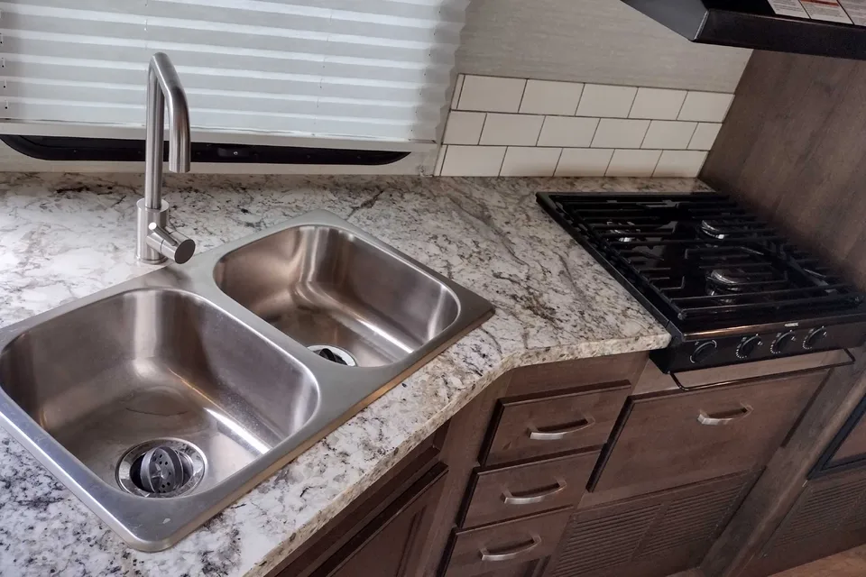 Like NEW Jayco RedHawk Ready for your Next Family Adventure 