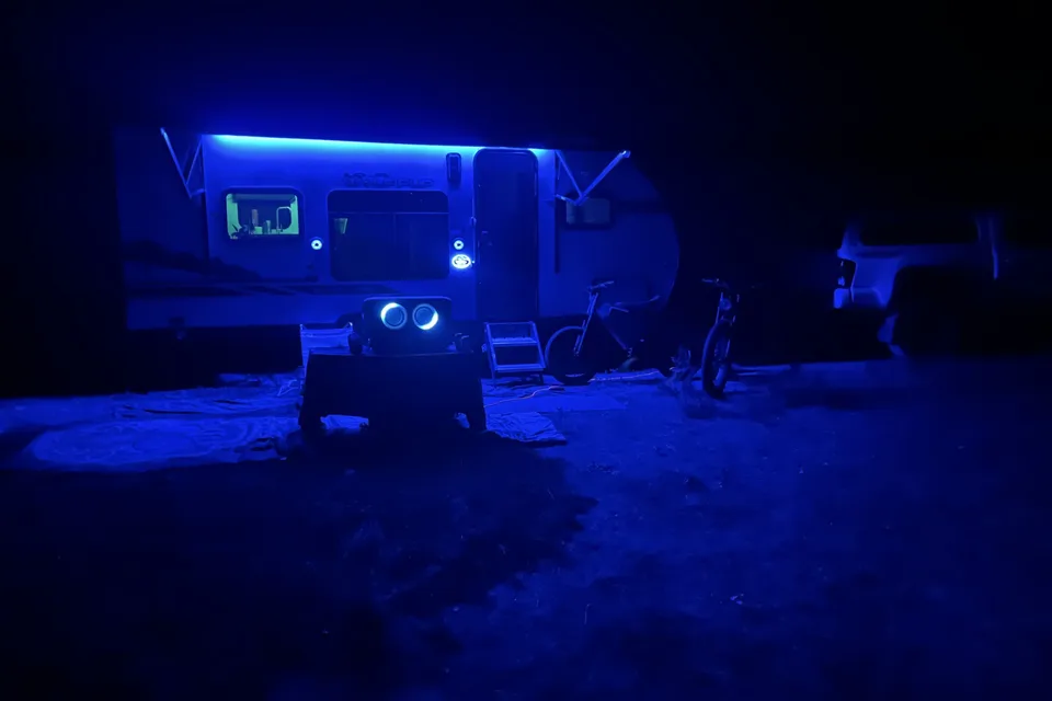 Michael's Wolf Pup Black Label Toy Hauler