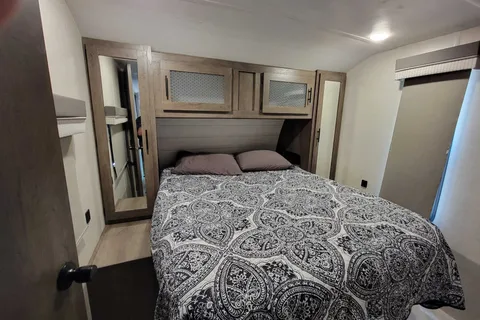 Al & Kaci's 29vbud