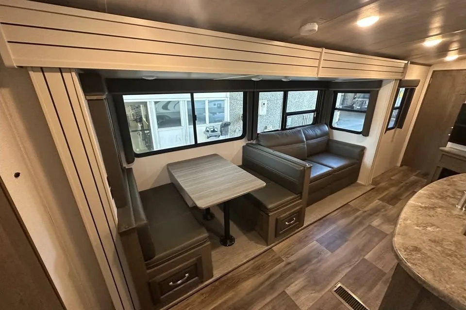 Half ton and family friendly Keystone Cougar 31 BHKWE Travel Trailer