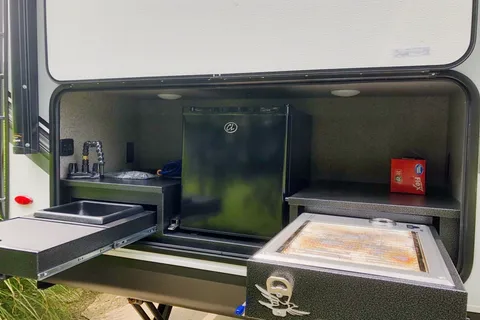 2021 Jayco Whitehawk Travel Trailer