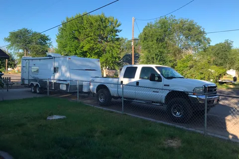 Michael 's Starcraft RKS2500 Travel Trailer