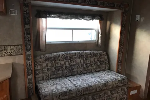 Michael 's Starcraft RKS2500 Travel Trailer