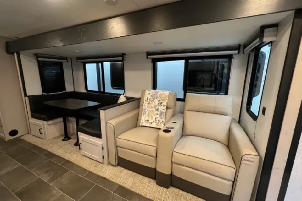 2022 Mallard Bunkhouse