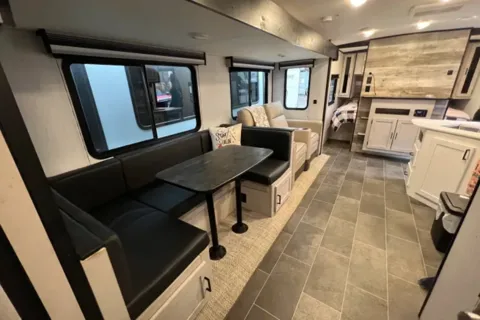 2022 Mallard Bunkhouse