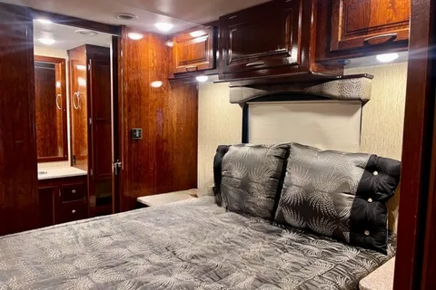 2018 Coachmen Mirada 35BH Luxury Class A RV