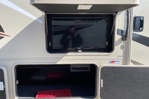 2018 Coachmen Mirada 35BH Luxury Class A RV