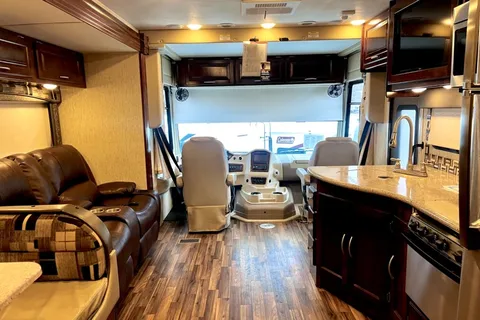 2018 Coachmen Mirada 35BH Luxury Class A RV