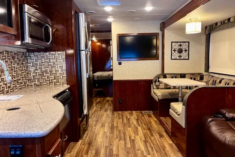 2018 Coachmen Mirada 35BH Luxury Class A RV