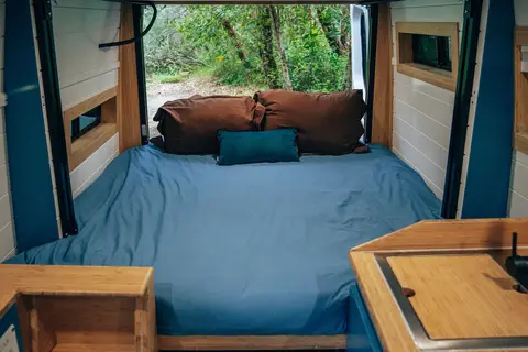 Scenic Vans' "The Carmel" - Unlimited Mileage