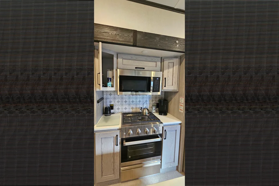 Maria's Keystone High Country Mountana Fifth Wheel