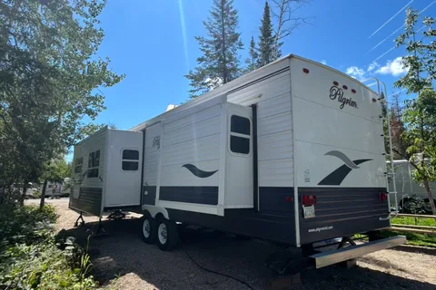 Barnsy’s Backcountry Bunkhouse