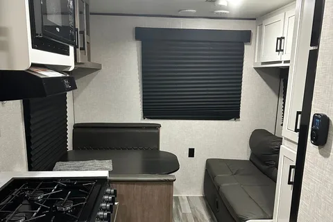 🙏🏽Edward34's Jayco Travel Trailer🌈 covenant