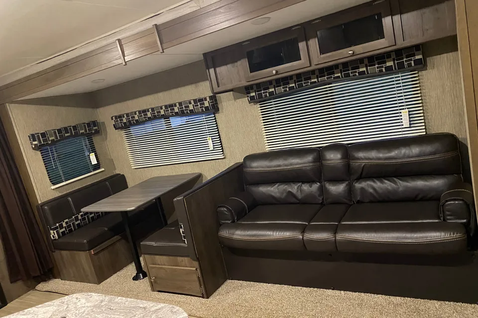 DePasquale’s Coleman Lantern Travel Trailer
