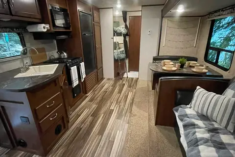 Quadra Island Family Fun Camper