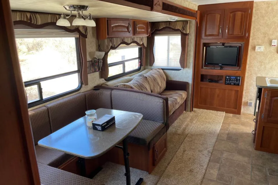 Keystone Cougar 28ft bunkhouse