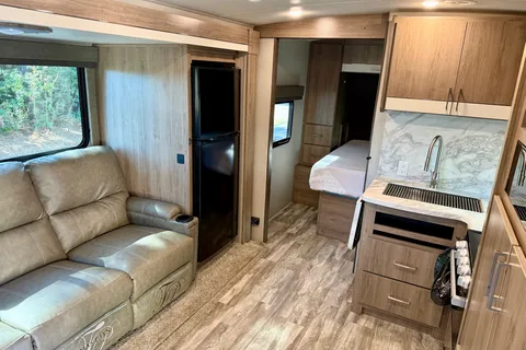 David's Grand Design Imagine 2400bh Travel Trailer