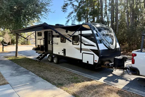 David's Grand Design Imagine 2400bh Travel Trailer