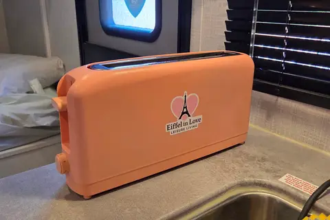 Eiffle in Love
