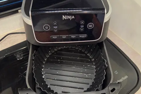 Eiffle in Love