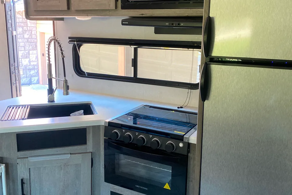 2021 Keystone Springdale *Quad bunk* Travel Trailer