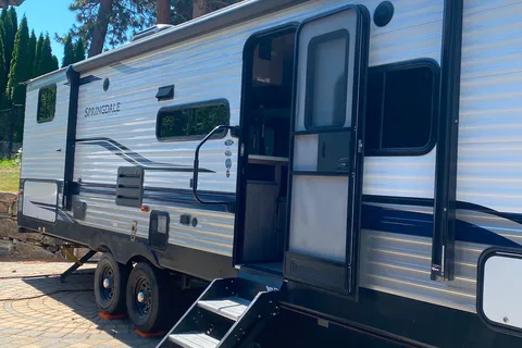 2021 Keystone Springdale *Quad bunk* Travel Trailer